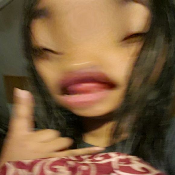 Meet your Posher, Ruby - Picture 1 of 1